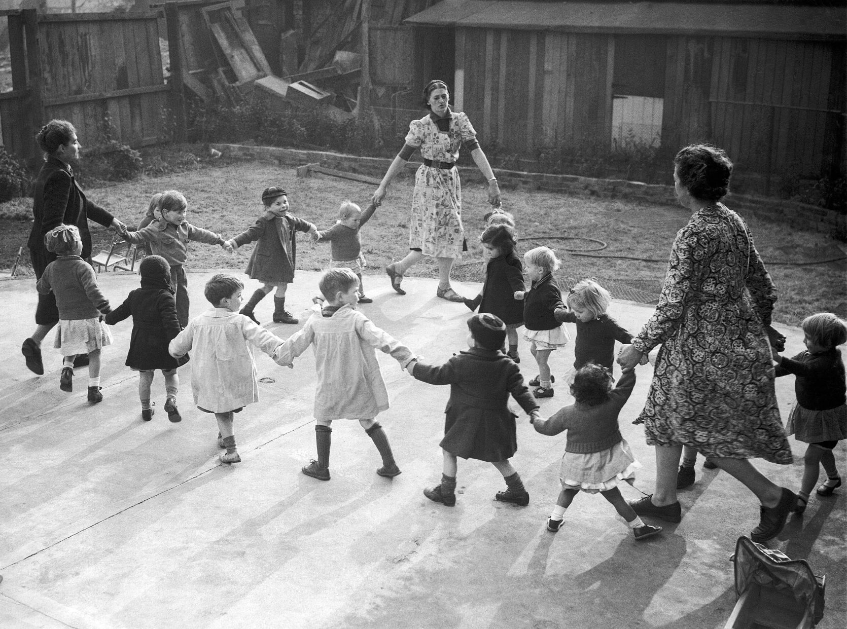 1941: London Day Nursery